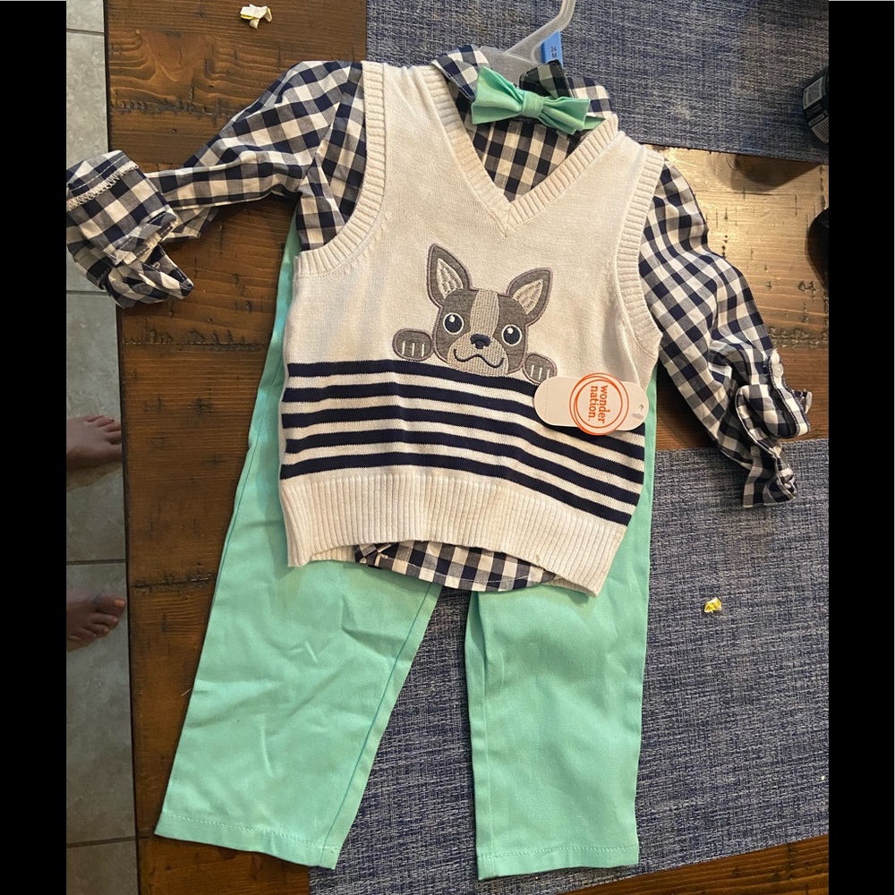 Adorable 4 piece set